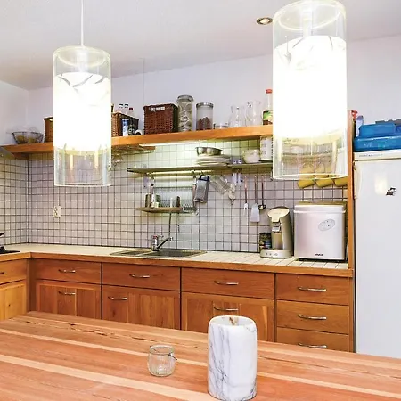 Two-Bedroom Apartment In Janjina Janjina
